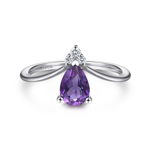 14kt White Gold Amethyst Ring