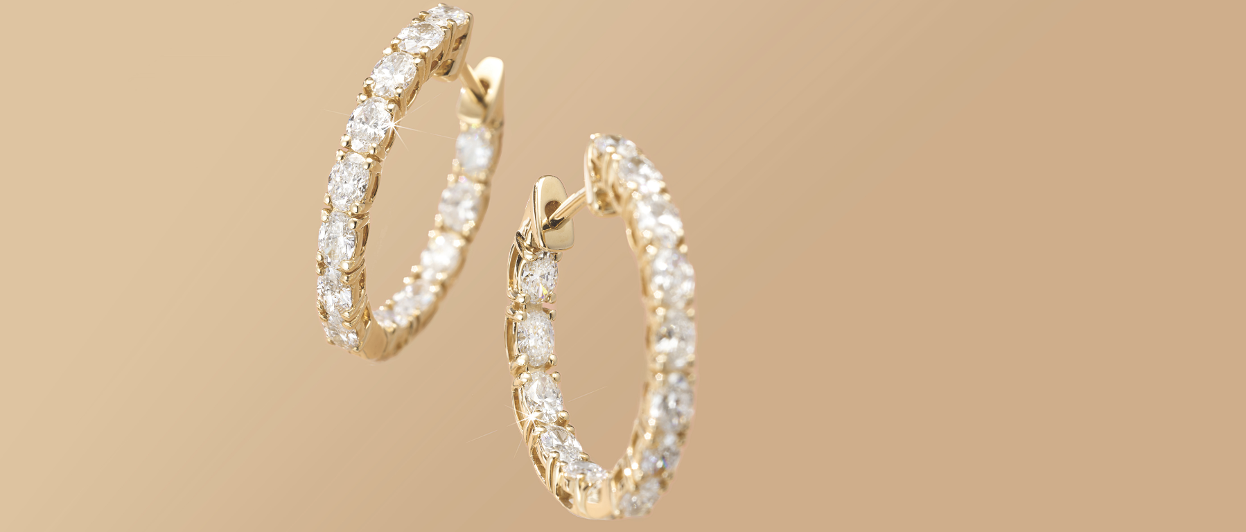 What Are Hoop Earrings? Styles, Sizes & How to Choose the Perfect Pair