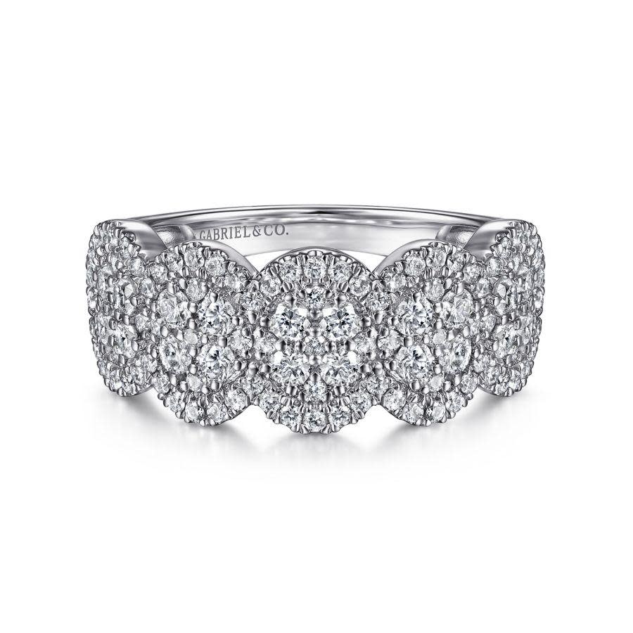 14K White Gold Diamond Pave Oval Station Ring