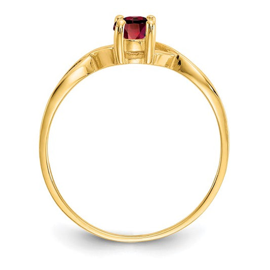 14K Yellow Gold Oval Garnet Birthstone Ring