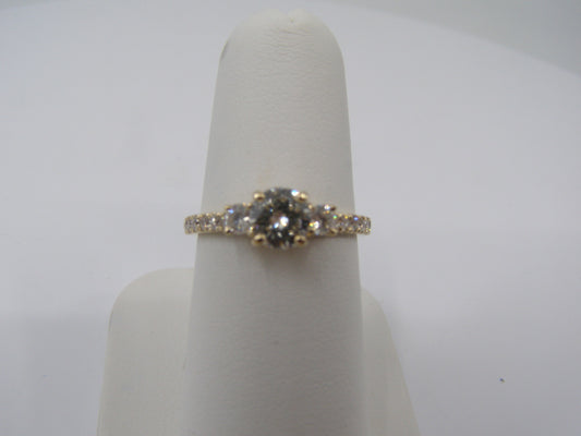 14KT .99CTW(FAN)DIAMOND FANCY 3 STONE RING(R.62CT JSI2 CTR/PRA20)