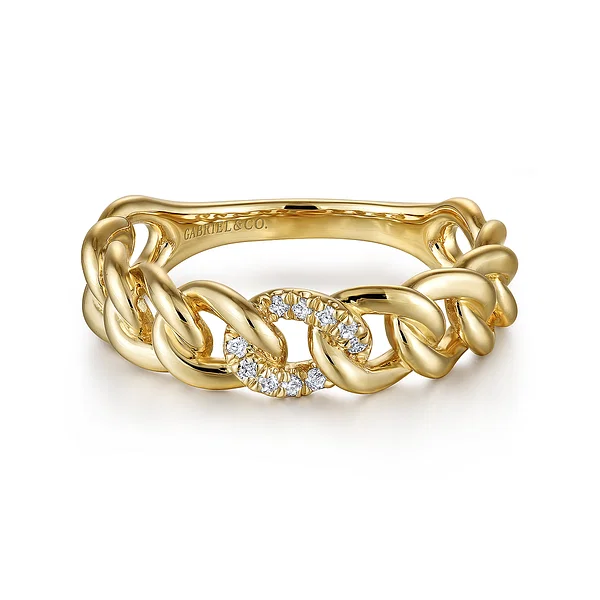 14K Yellow Gold Chain Link Ring with Pave Diamond Station